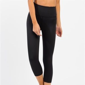 Zyia Black Light n Tight Hi-Rise Crop 17"